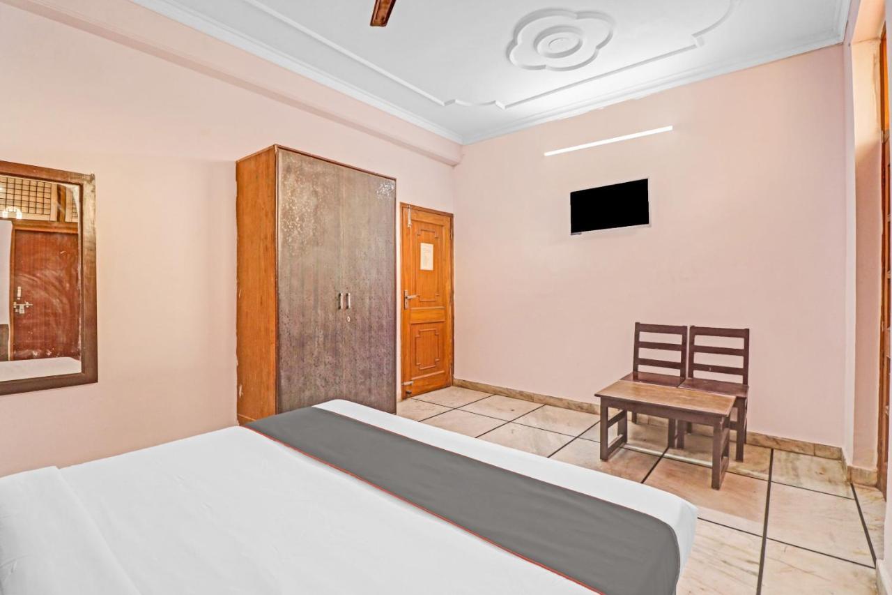 Capital O 84658 Moonlight Hotel